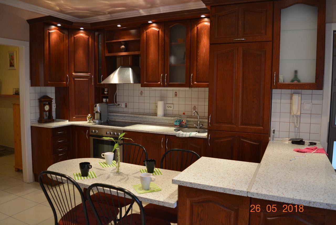 Berettyo Central Apartment Berettyóújfalu Екстериор снимка
