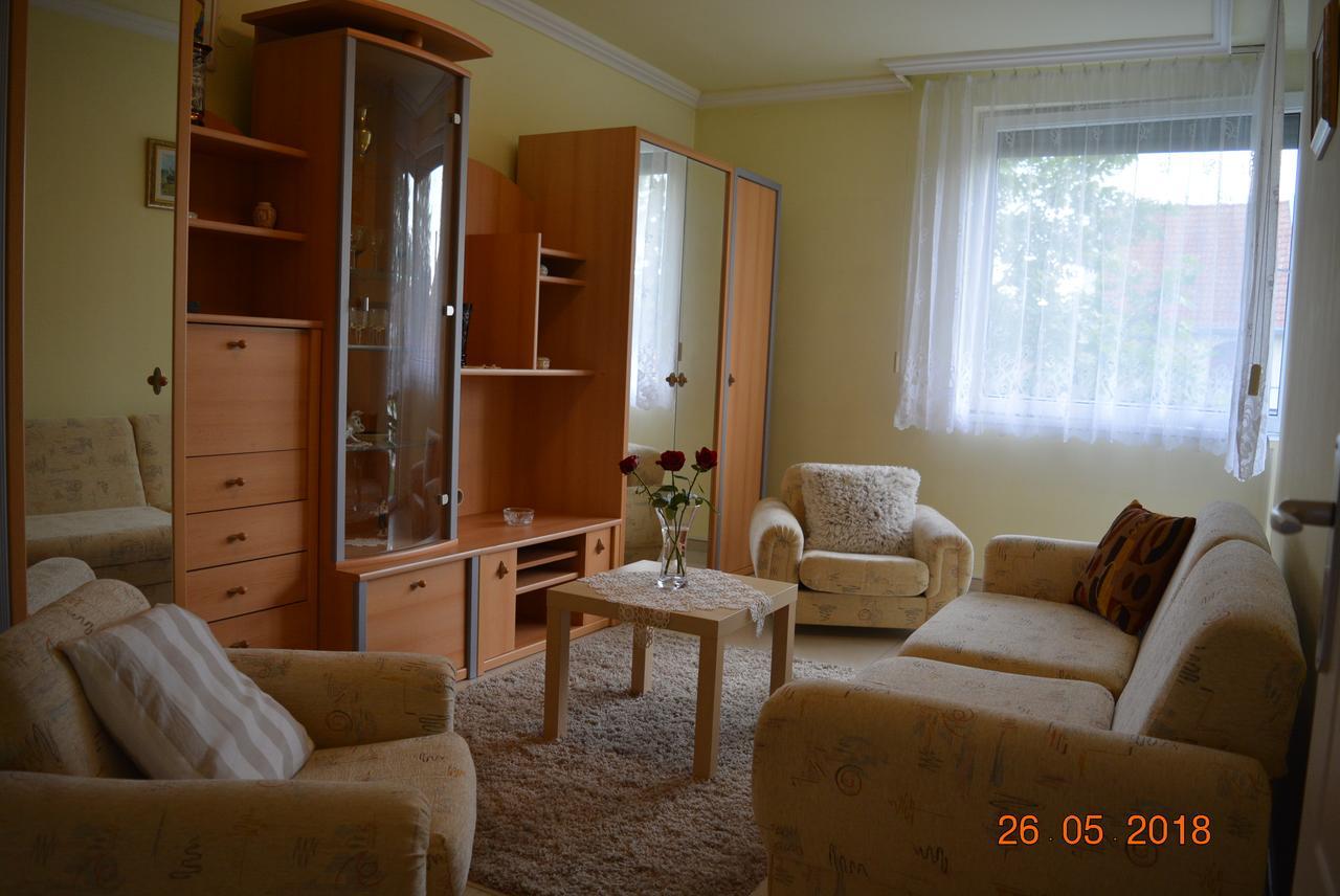 Berettyo Central Apartment Berettyóújfalu Екстериор снимка